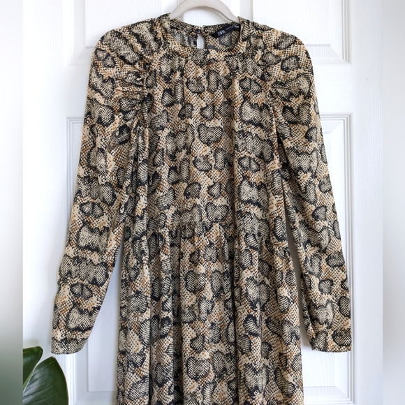 ZARA Snakeskin Puff Sleeves Midi dress - Picture 3 of 11